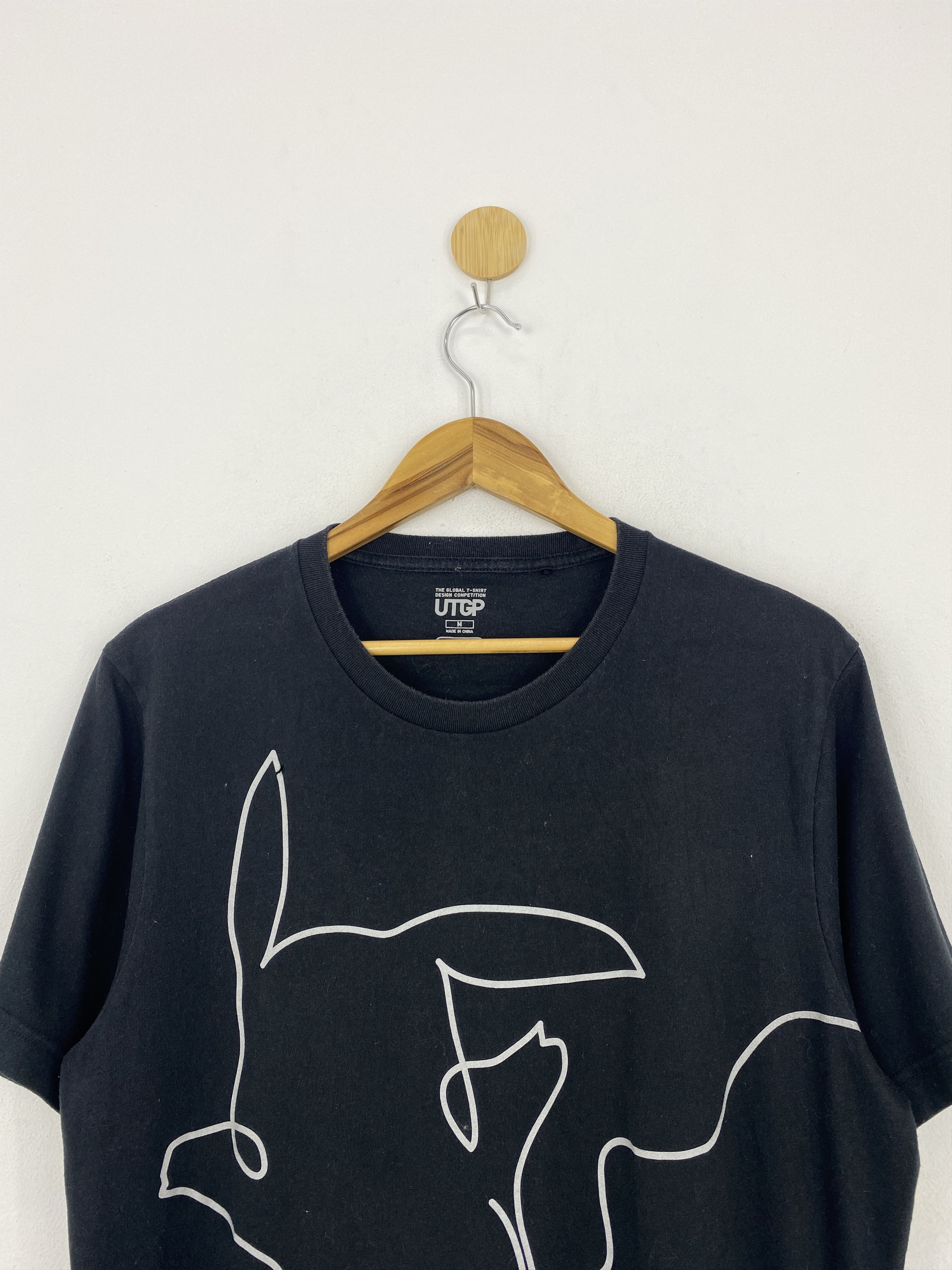 Uniqlo Vintage Uniqlo UTGP Nintendo Pokemon Pikachu Tee TA0509 Size US M / EU 48-50 / 2 - 2 Thumbnail