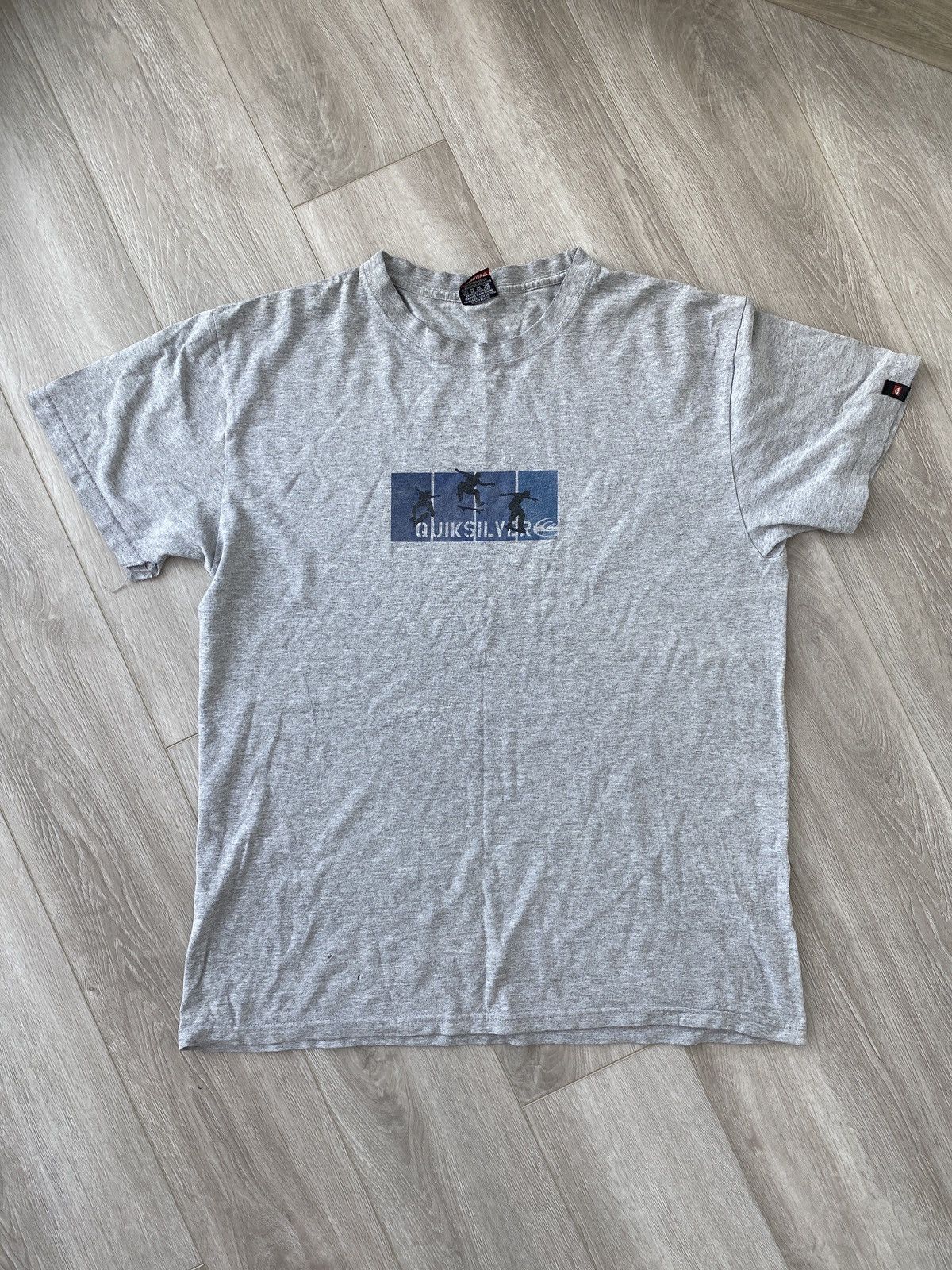 Quiksilver × Vintage Vintage 90s Y2K QuikSilver Spell Out Graphic T Shirt Size US M / EU 48-50 / 2 - 2 Thumbnail