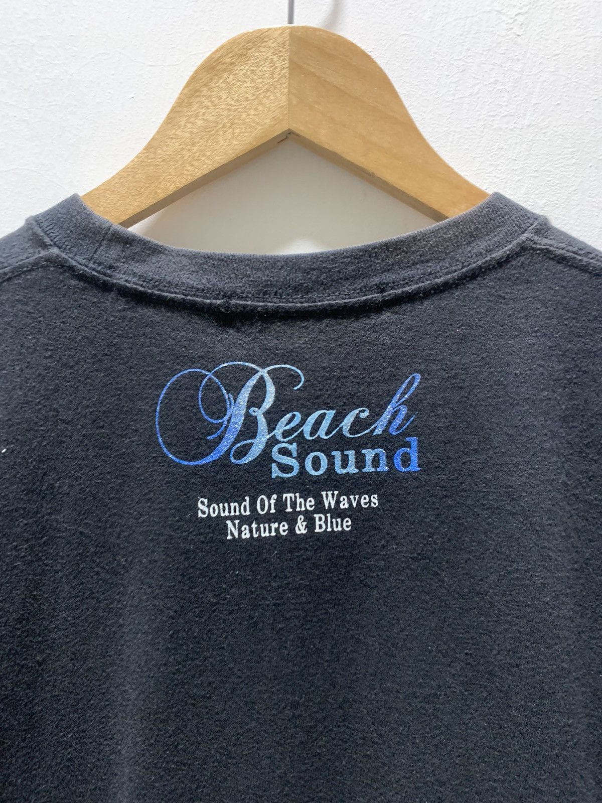 Japanese Brand Sound Wave Surfing Beach Poem Large Tshirt Size US L / EU 52-54 / 3 - 10 Thumbnail