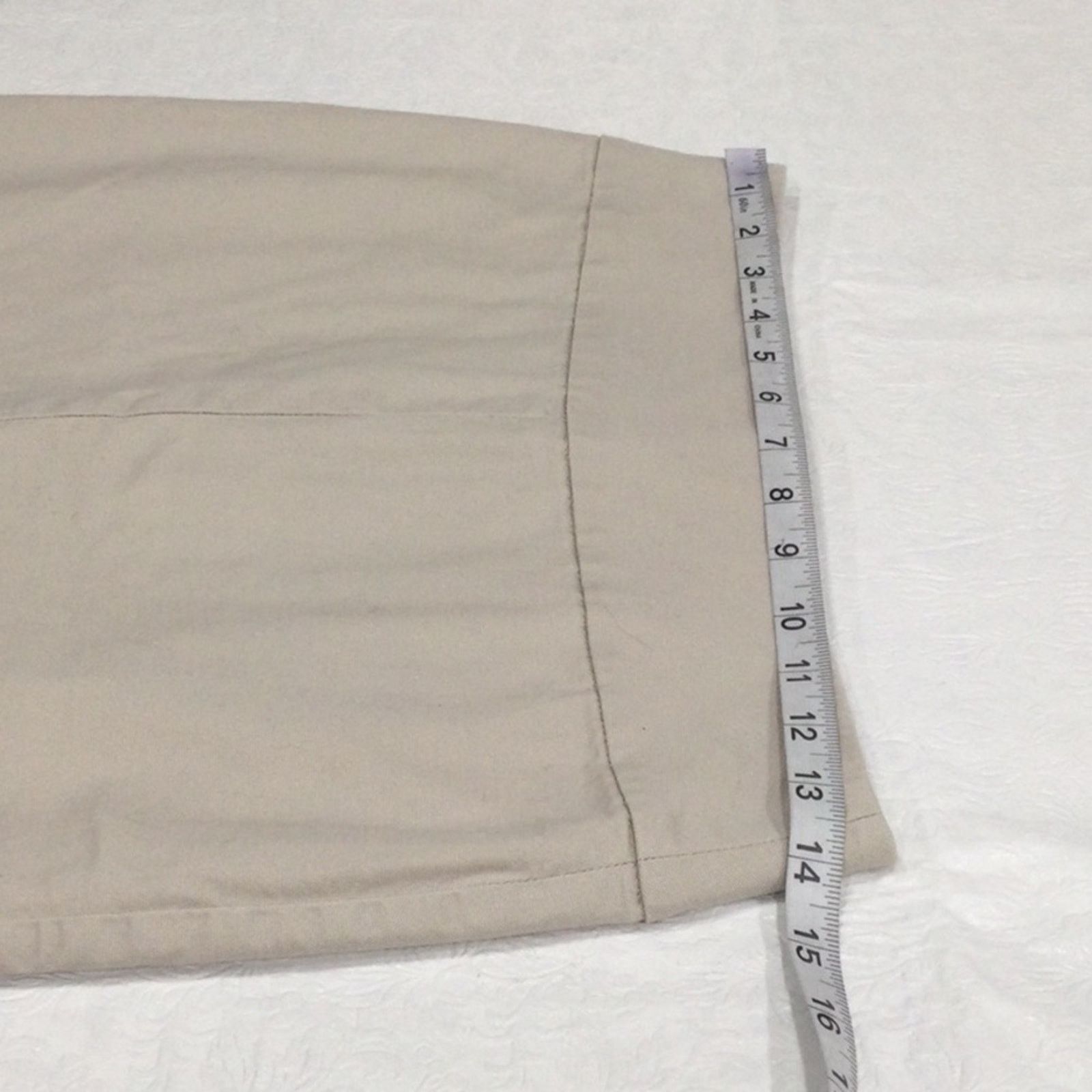 Banana Republic Banana Republic Tan Back Slit Lined Mini Skirt Sz 2 Size 26" / US 2 / IT 38 - 11 Thumbnail