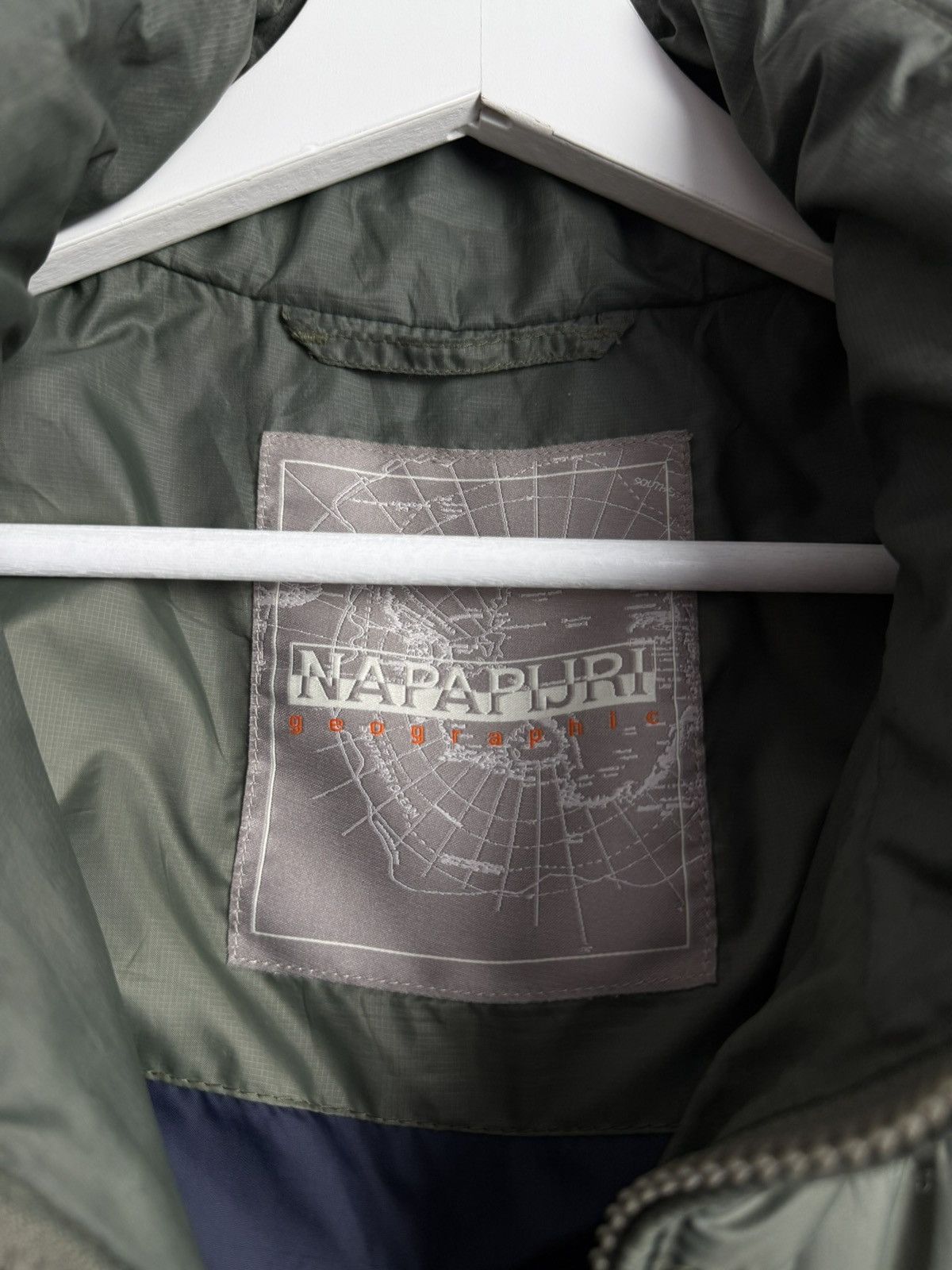 Designer × Napapijri Napapijri small logo lightweight puffer vest XXL gorpcore Size US XXL / EU 58 / 5 - 5 Thumbnail