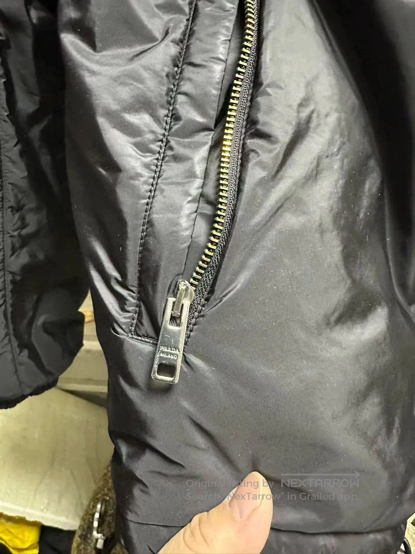 Prada Black High Collar Zip Front Light Jacket L. Size US L / EU 52-54 / 3 - 4 Thumbnail