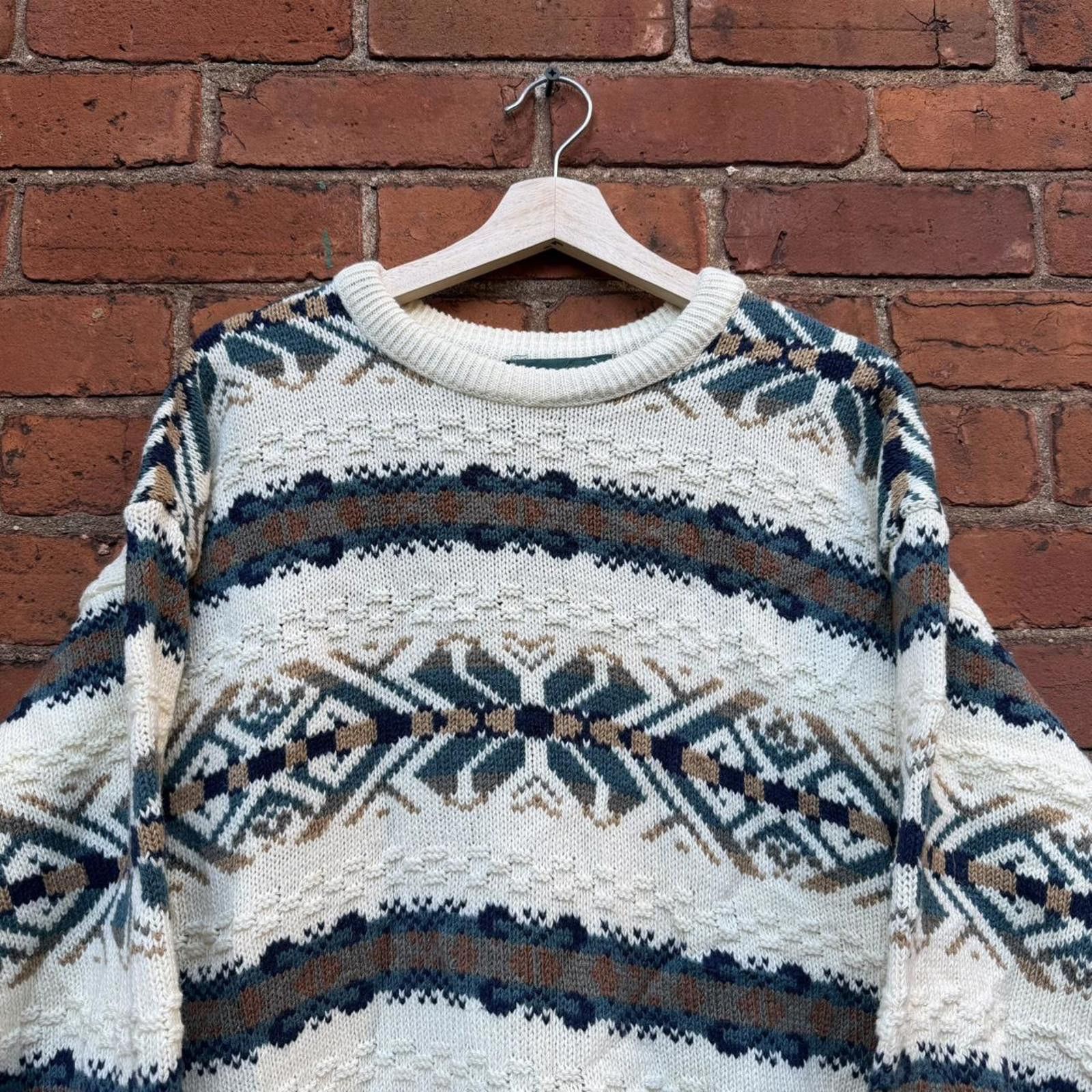 Other Vintage knights of the round table knit sweater 90s L Size US L / EU 52-54 / 3 - 2 Thumbnail