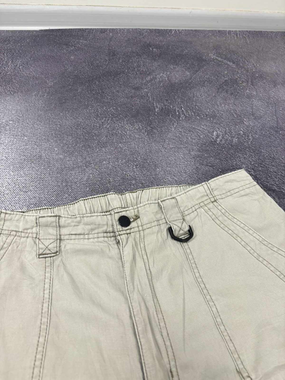 Vintage Vintage Wrangler Y2K Beige Military Utility Cargo Shorts Size US 34 / EU 50 - 7 Thumbnail