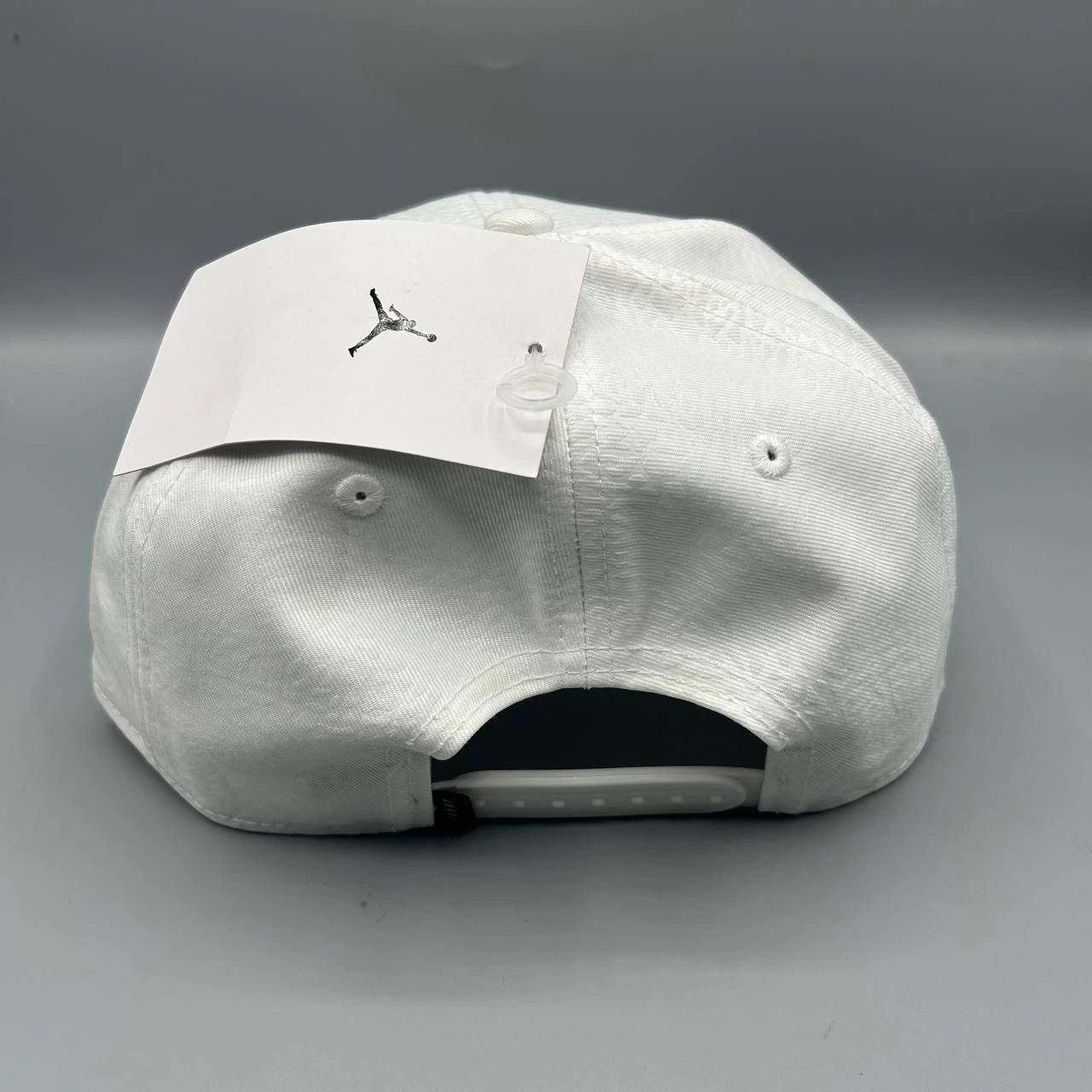Jordan Brand Air Jordan Hat Cement Elephant Metal Logo Jumpman Snap Back Size ONE SIZE - 5 Thumbnail