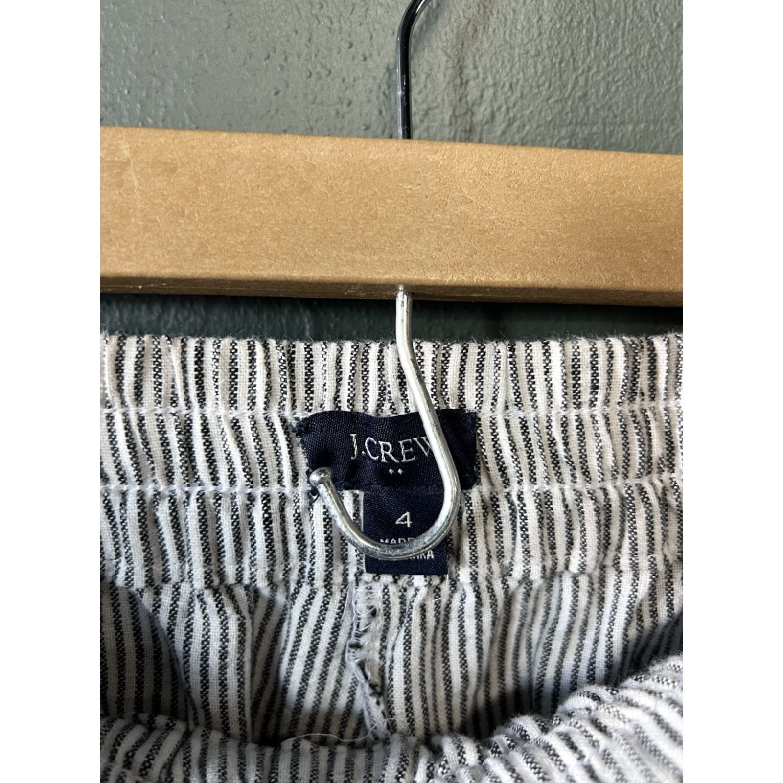 J.Crew J. Crew Womens Pants Cropped Striped Linen Gray Drawstring Pull On Size 4 Size 27" / US 4 / IT 40 - 3 Thumbnail