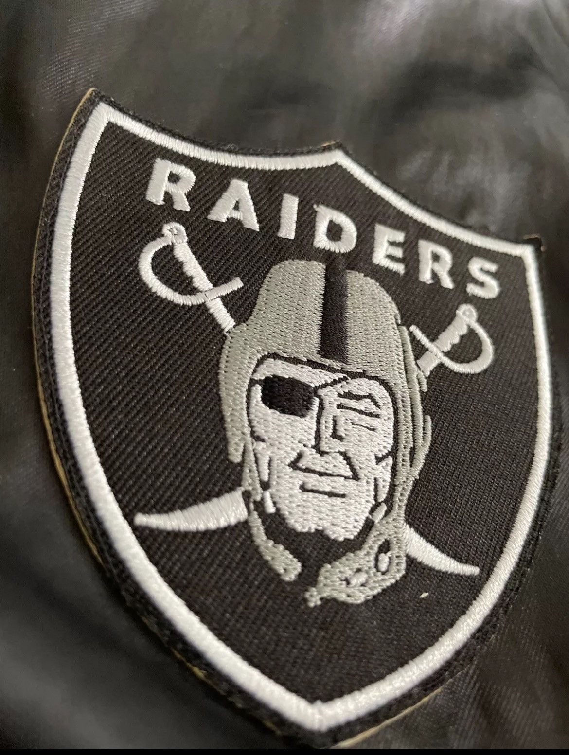 Vintage Vintage Raiders Jacket Size US L / EU 52-54 / 3 - 5 Thumbnail