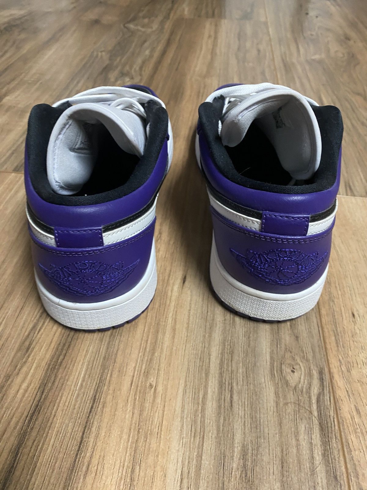 Jordan Brand Jordan 1 lows Size US 9 / EU 42 - 4 Thumbnail