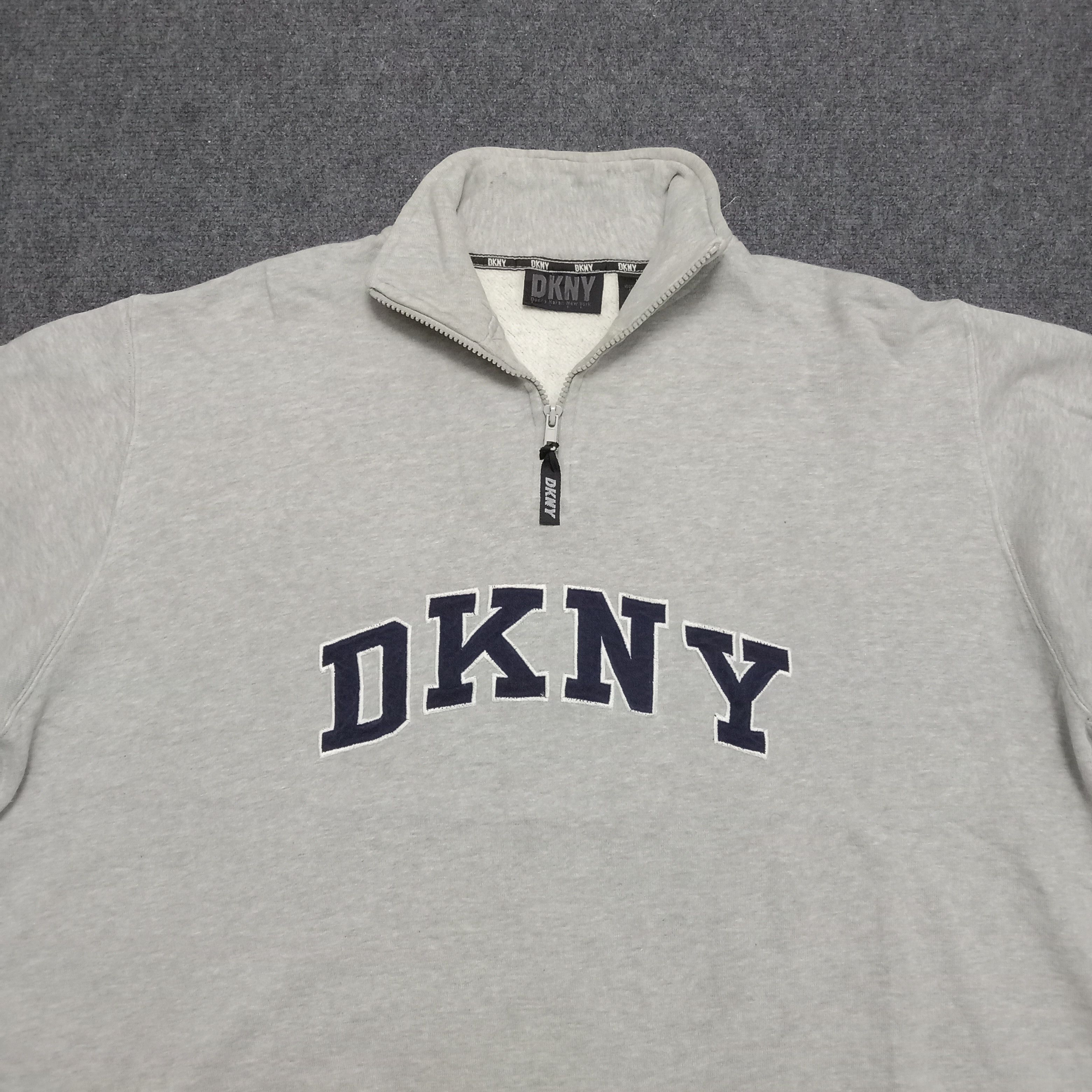 DKNY × Vintage DKNY Patchwork American Style Half Zipper Sweatshirt Size US XL / EU 56 / 4 - 2 Thumbnail