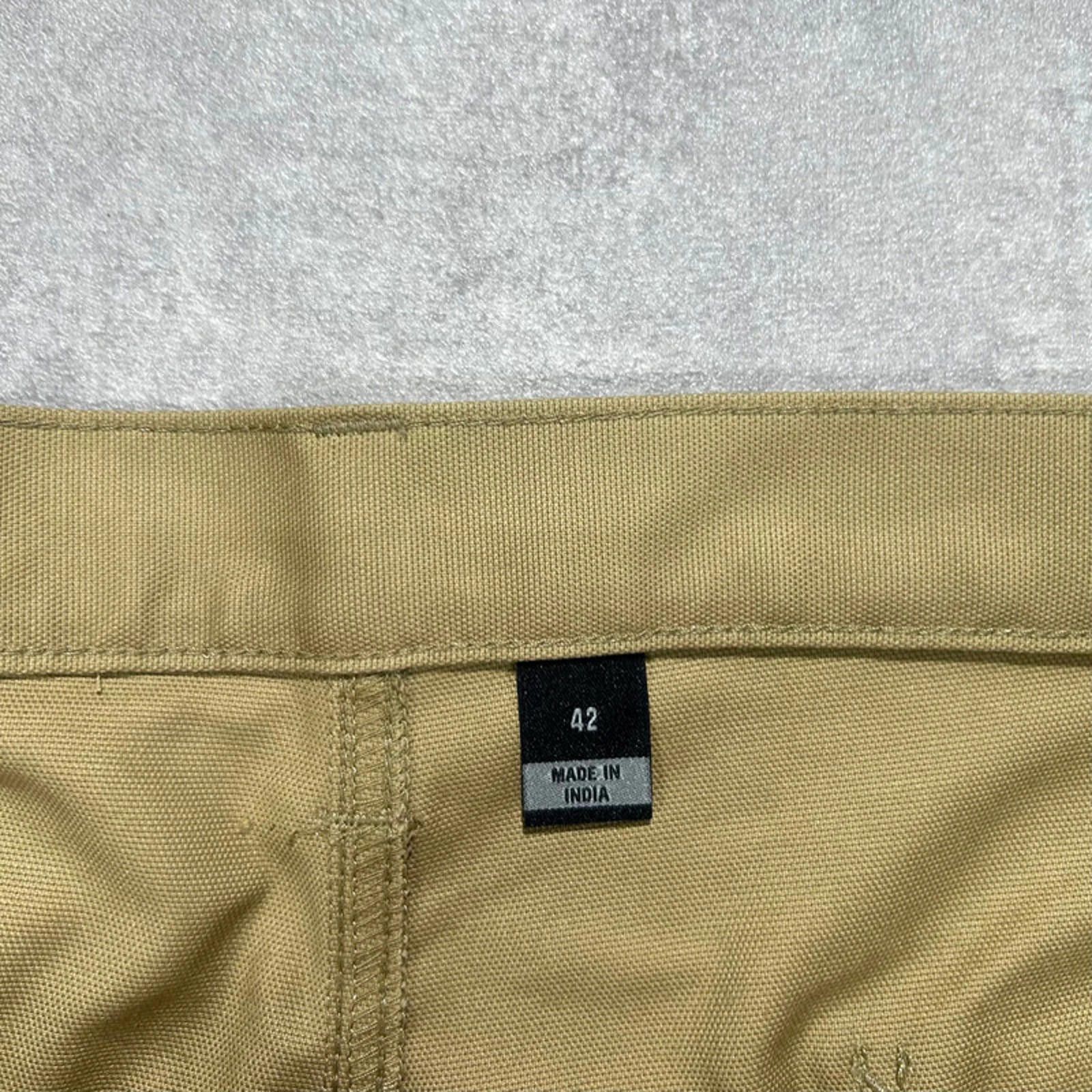 Carhartt Carhartt shorts, W42 Size US 42 / EU 58 - 3 Thumbnail