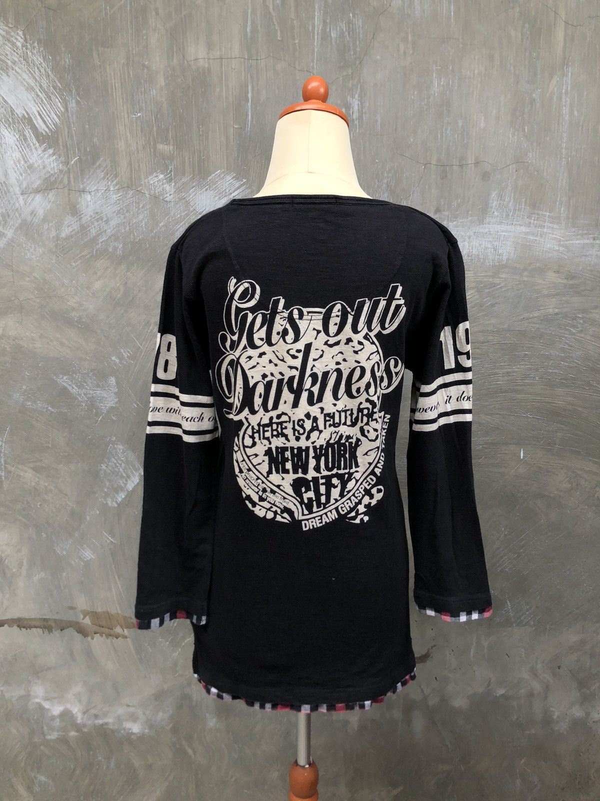 Japanese Brand × Le Grande Bleu (L.G.B.) Y2K💥 Under Wraps Guilty Lovers Longsleeve Size L / US 10 / IT 46 - 5 Thumbnail