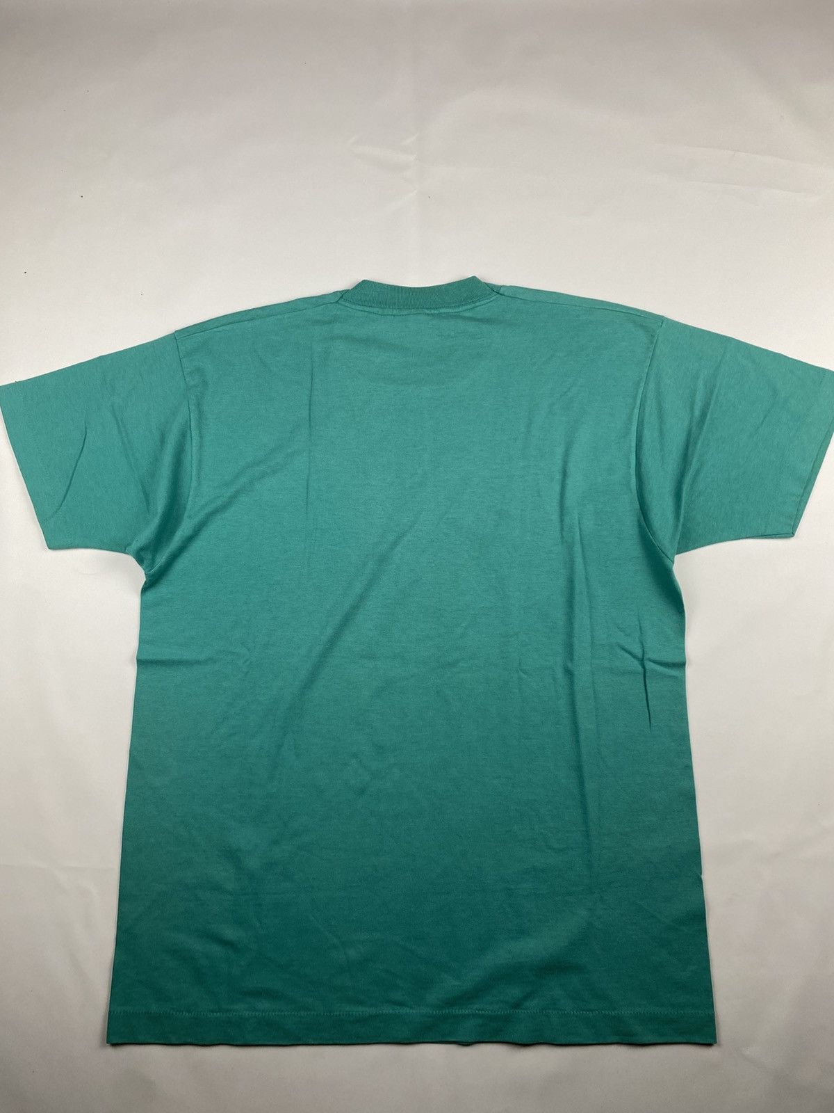 Vintage Vintage Art Hawaii Michigan 90s Tshirt Size US XL / EU 56 / 4 - 4 Thumbnail