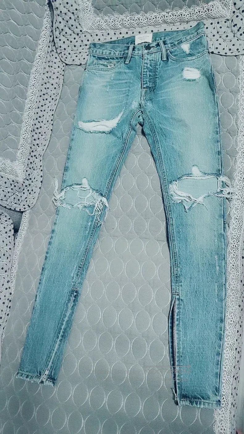 Fear of God Fear of God 4th three batches of blue cattle Size US 28 / EU 44 - 1 Thumbnail