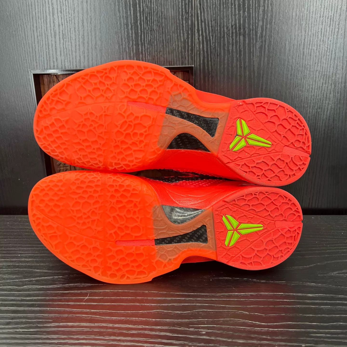 Nike ZK6 Reverse Green Hornet 44 New Size US 11 / EU 44 - 8 Thumbnail