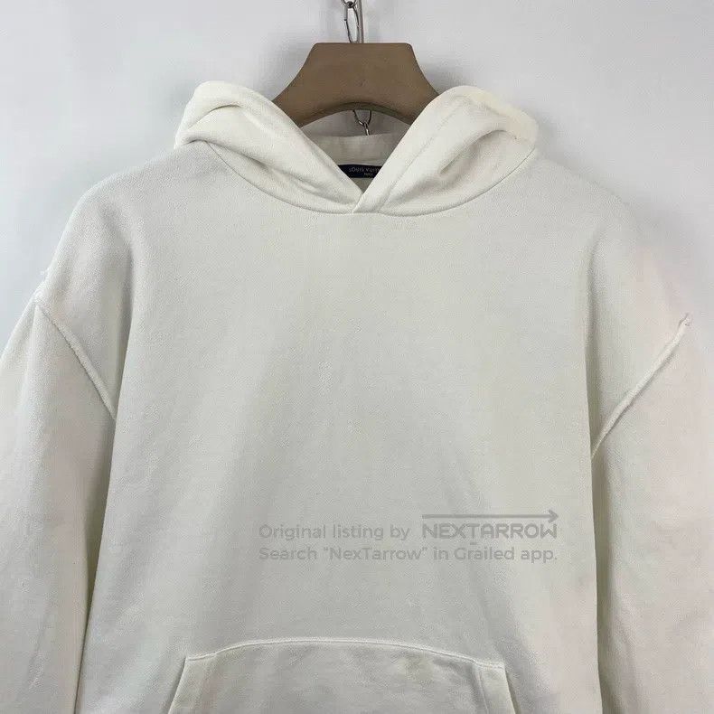 Louis Vuitton Louis Vuitton White instruction letter logo hooded sweatsh Size US L / EU 52-54 / 3 - 4 Thumbnail