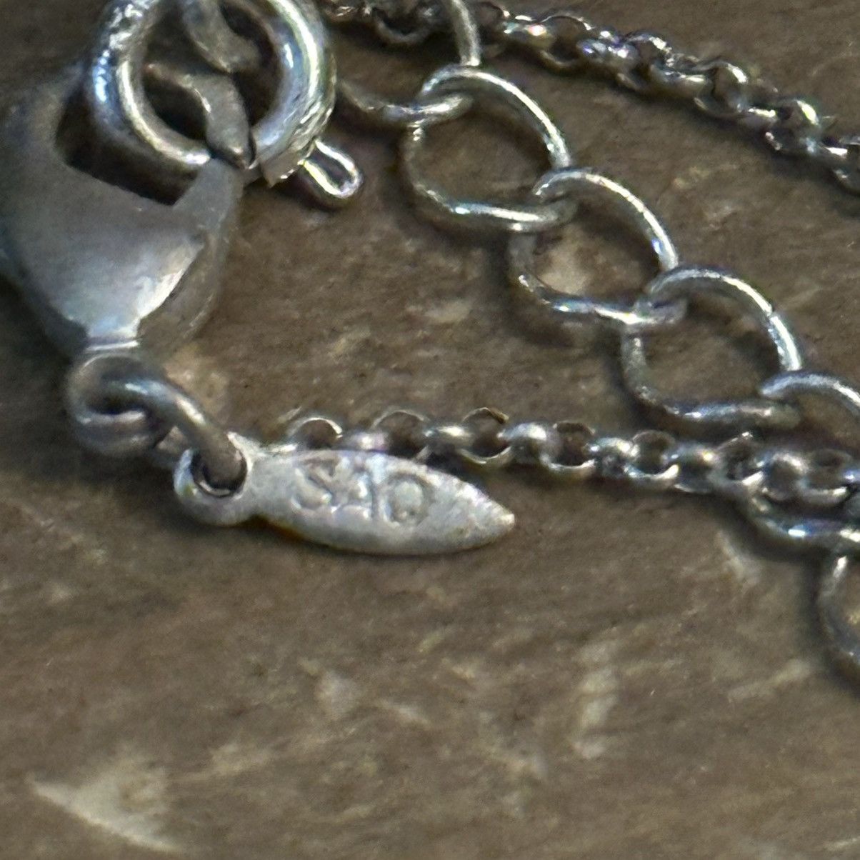 Other Avon silver Empowerment Circle of Support pendant necklace Size ONE SIZE - 4 Thumbnail
