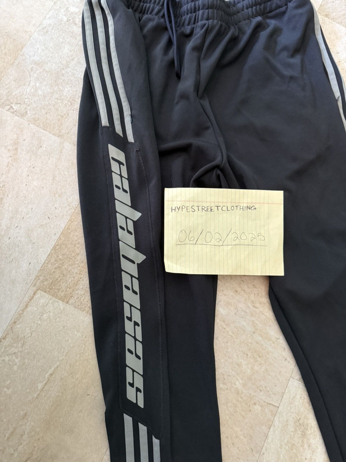 Adidas × Yeezy Yeezy Calabasas Sweatpants Size US 32 / EU 48 - 3 Thumbnail