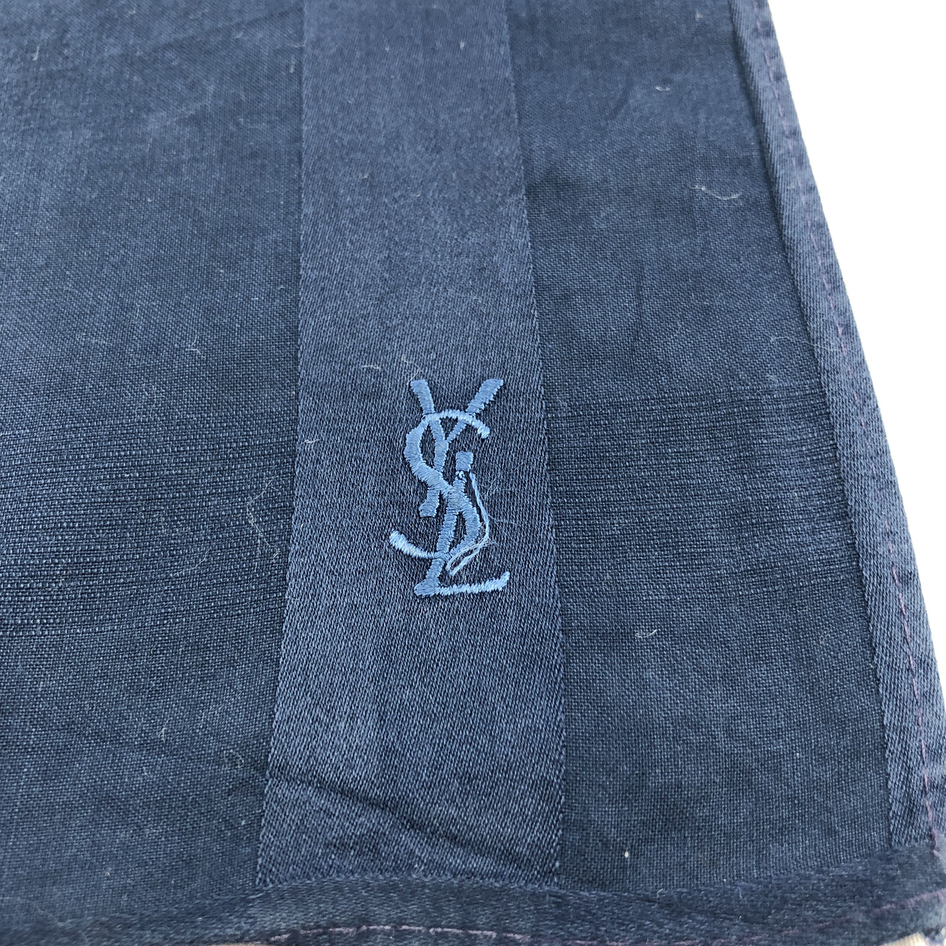 Yves Saint Laurent YSL Floral Handkerchief Neckerchief Bandana H3066 Size ONE SIZE - 3 Thumbnail