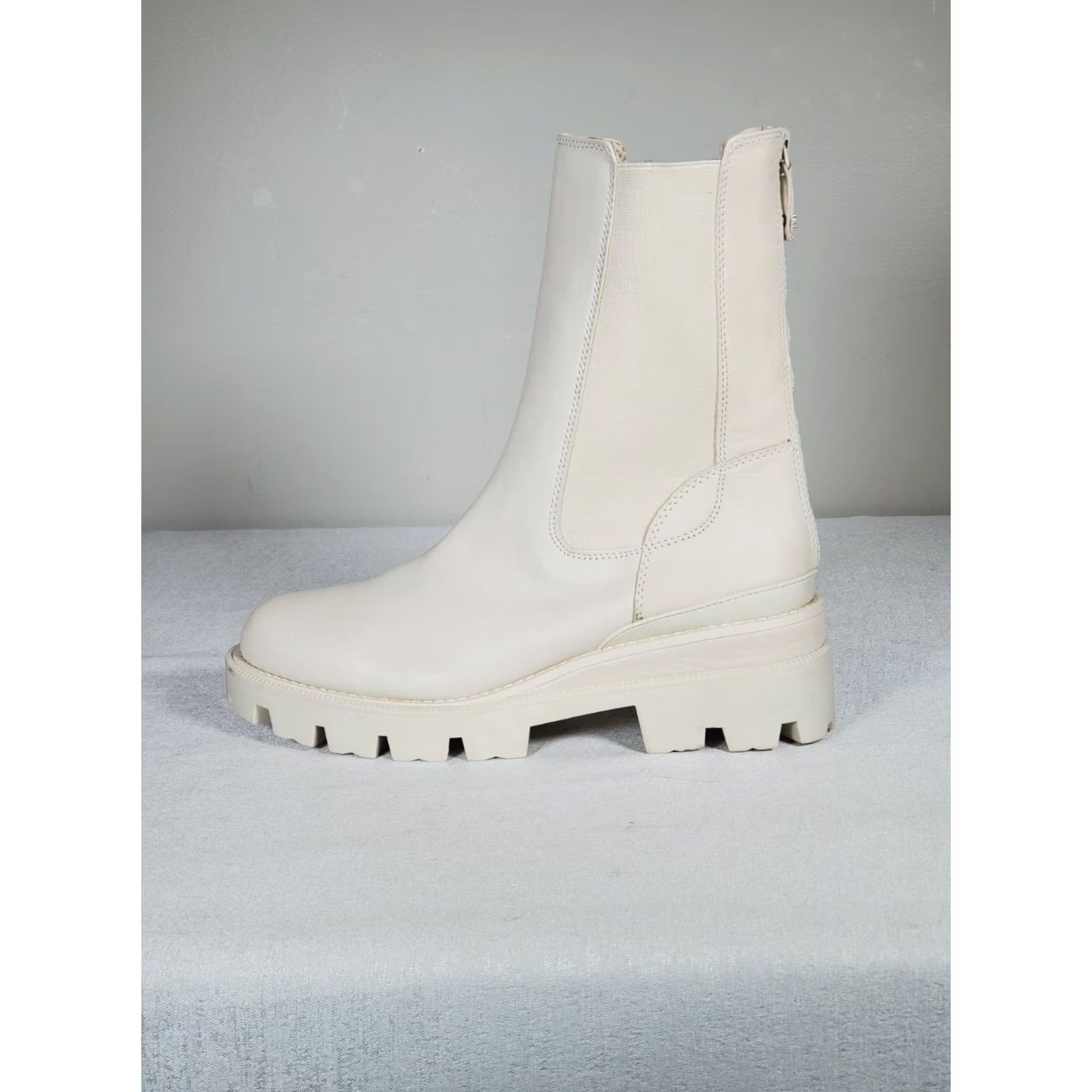Sam Edelman Sam Edelman Genia Lug Sole Chelsea Boots Ivory Leather Back Zip Women's US 9.5 M Size US 10 / IT 40 - 5 Thumbnail