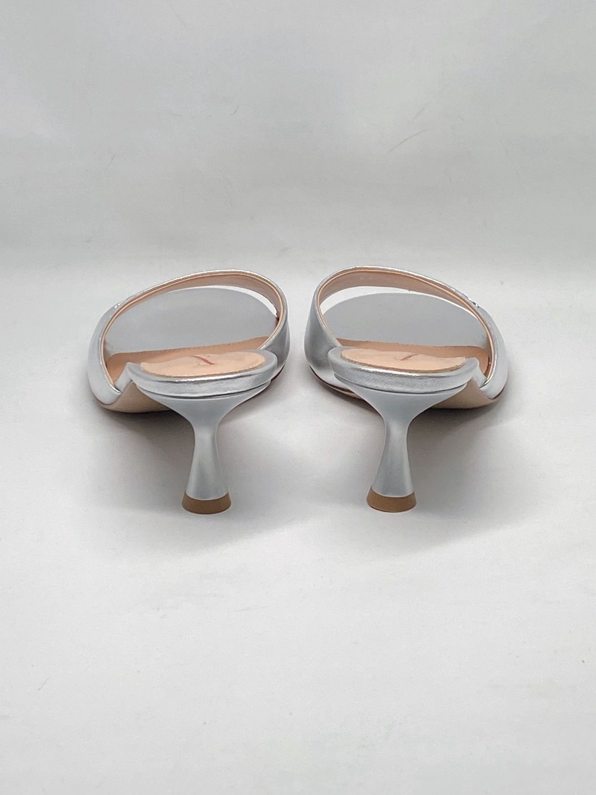 Gianvito Rossi Gianvito Rossi Ascent 55 Leather Mules size 36.5 Size US 6.5 / IT 36.5 - 7 Thumbnail