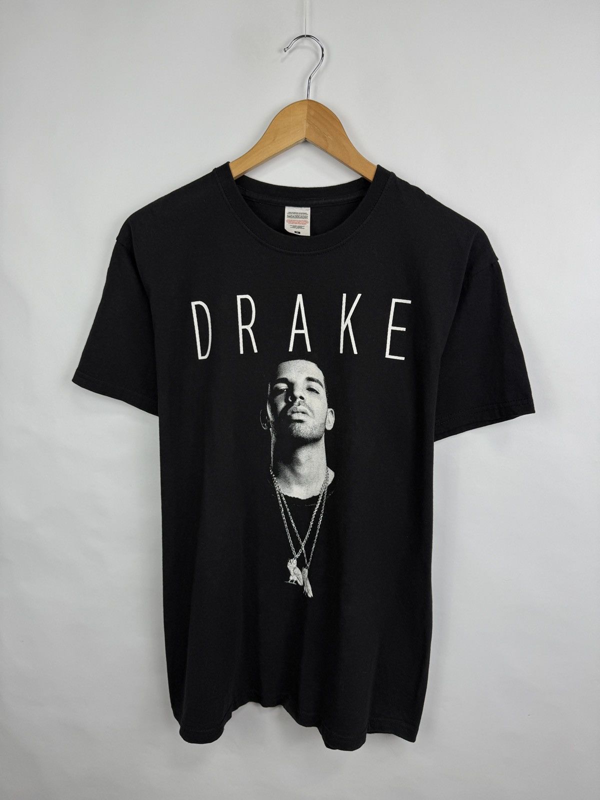 Drake 🇺🇸 2019 Drake Assassination Vacation Tour T-shirt Rare Retro Size US M / EU 48-50 / 2 - 3 Thumbnail