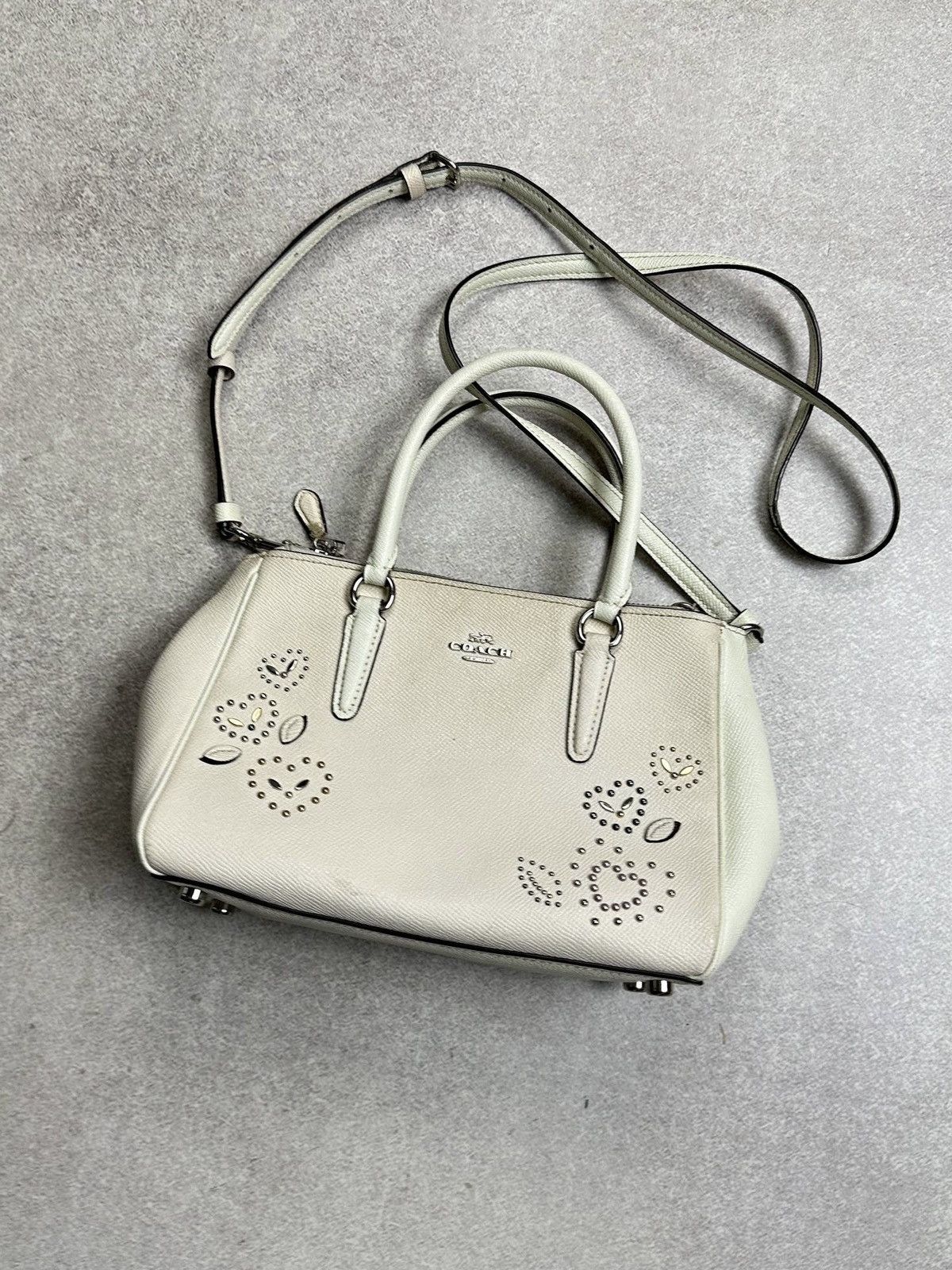 Coach Coach White Leather Shoulder Bag Size ONE SIZE - 2 Thumbnail