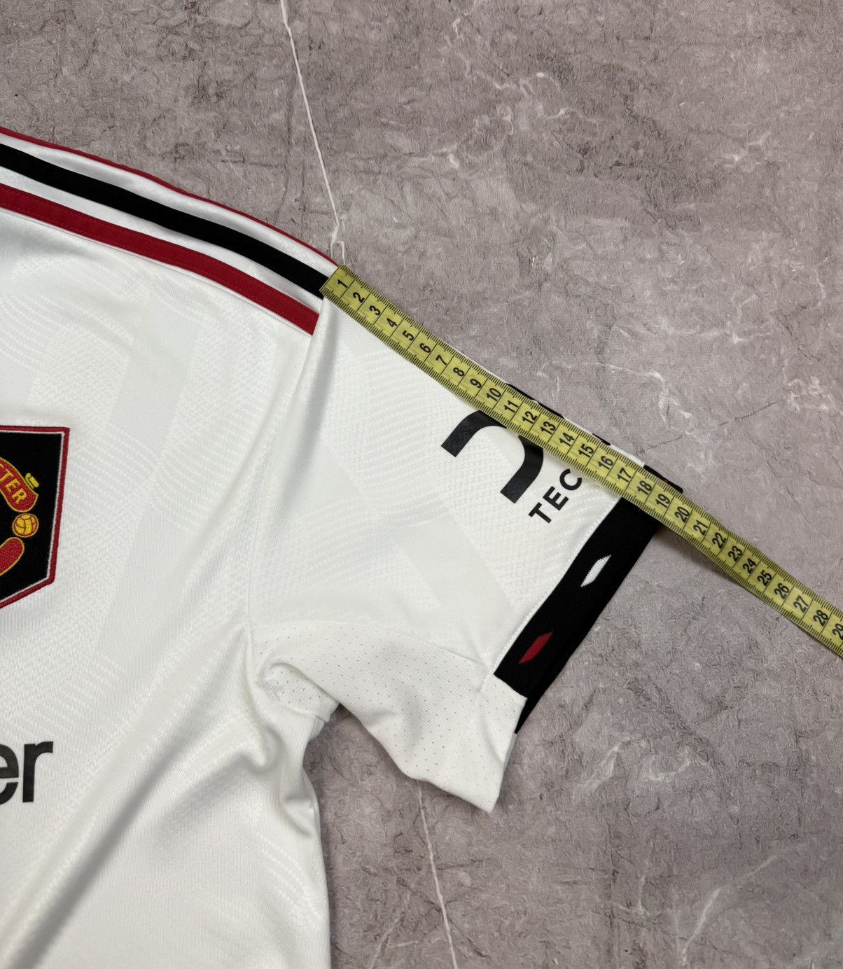 Adidas Adidas Manchester United 2022/23 Away Jersey - Size M Size US M / EU 48-50 / 2 - 17 Thumbnail