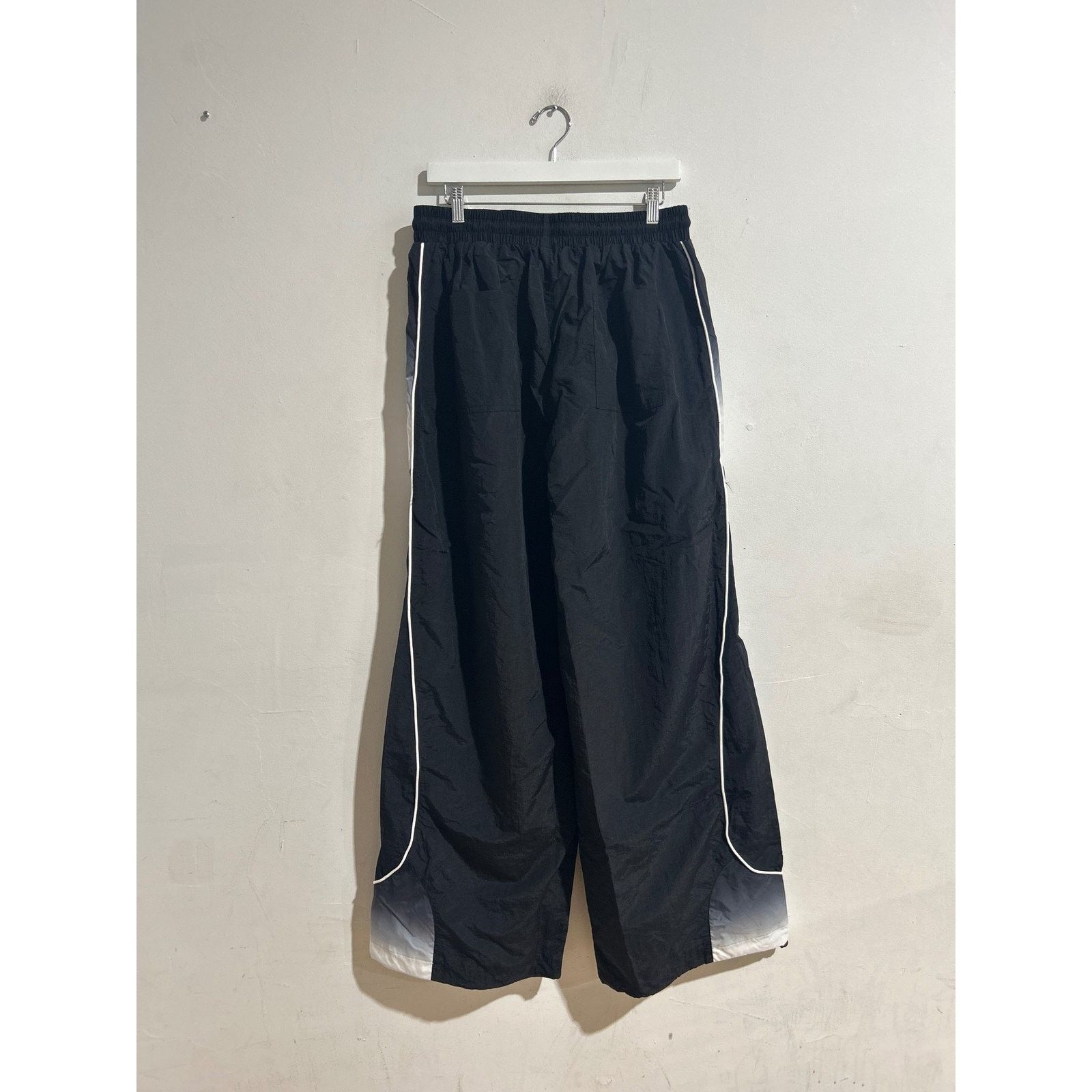 Vale VALE FOREVER BLK VALEWERKZ SWISH NYLON PANT SIZE MEDIUM NEW Size US 29 - 2 Thumbnail