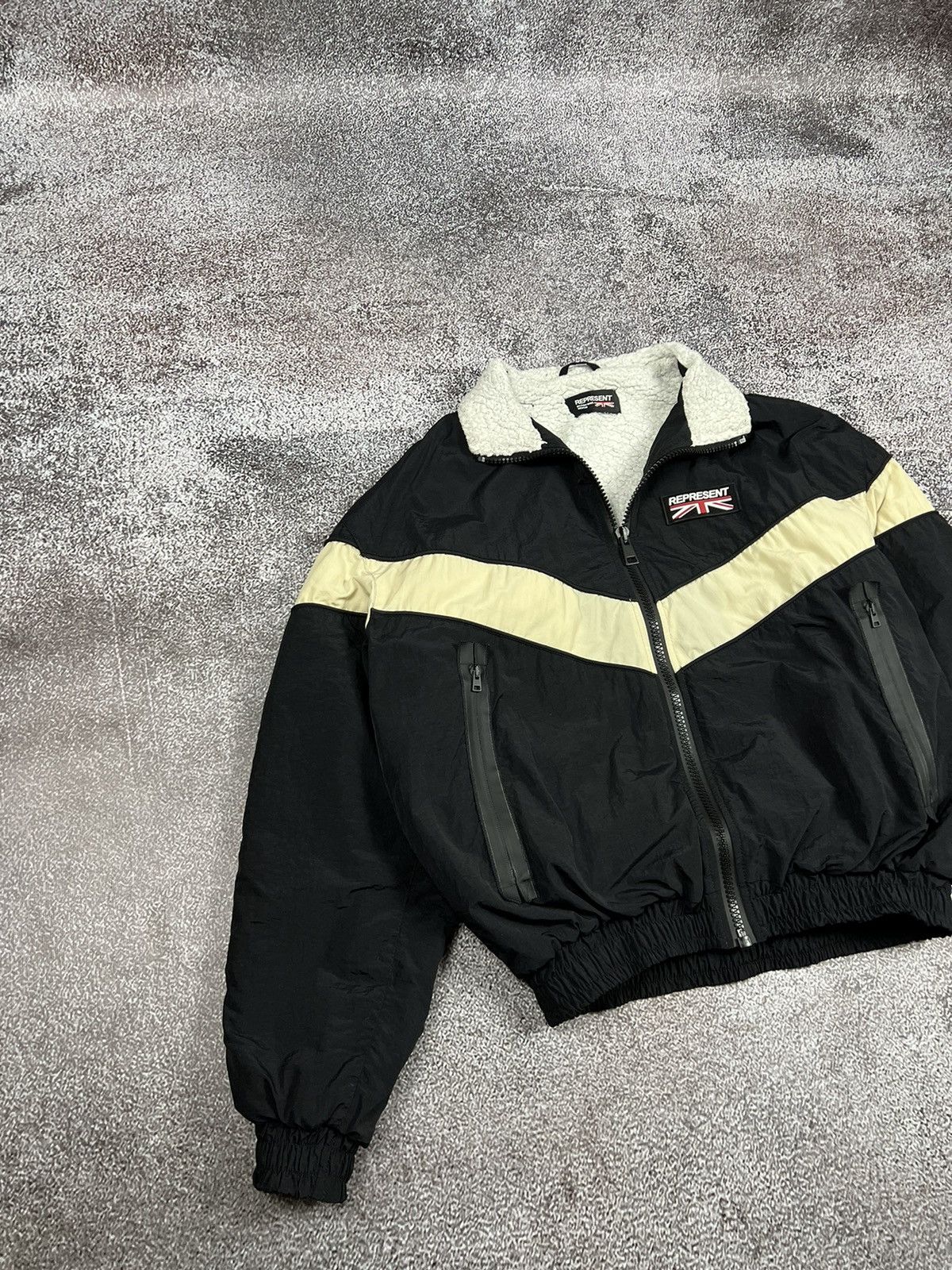 Represent Clo. Represent Shell Sherpa Nylon Black Bomber Jacket Size US M / EU 48-50 / 2 - 2 Thumbnail