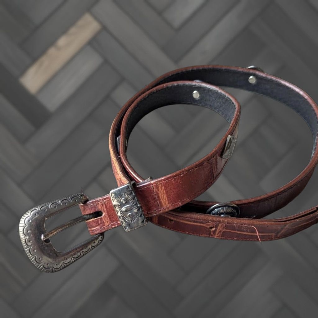 Vintage VINTAGE Spain Western Belt Unisex Adults 30 Brown Leather Embossed Alligator Concho 0.75" Western Belt Mens Womens Boys Girls Size 30 - 1 Thumbnail