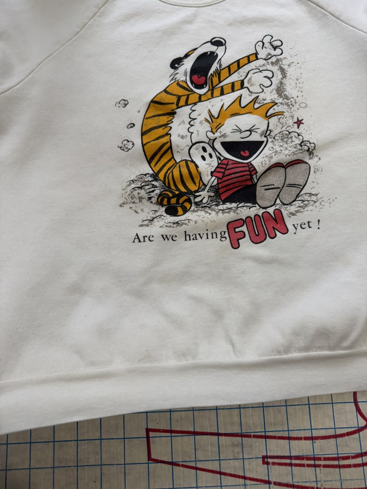 Vintage Vintage Calvin & Hobbes 80’s Raglan Sleeve Crewneck Sweater Size US M / EU 48-50 / 2 - 4 Thumbnail
