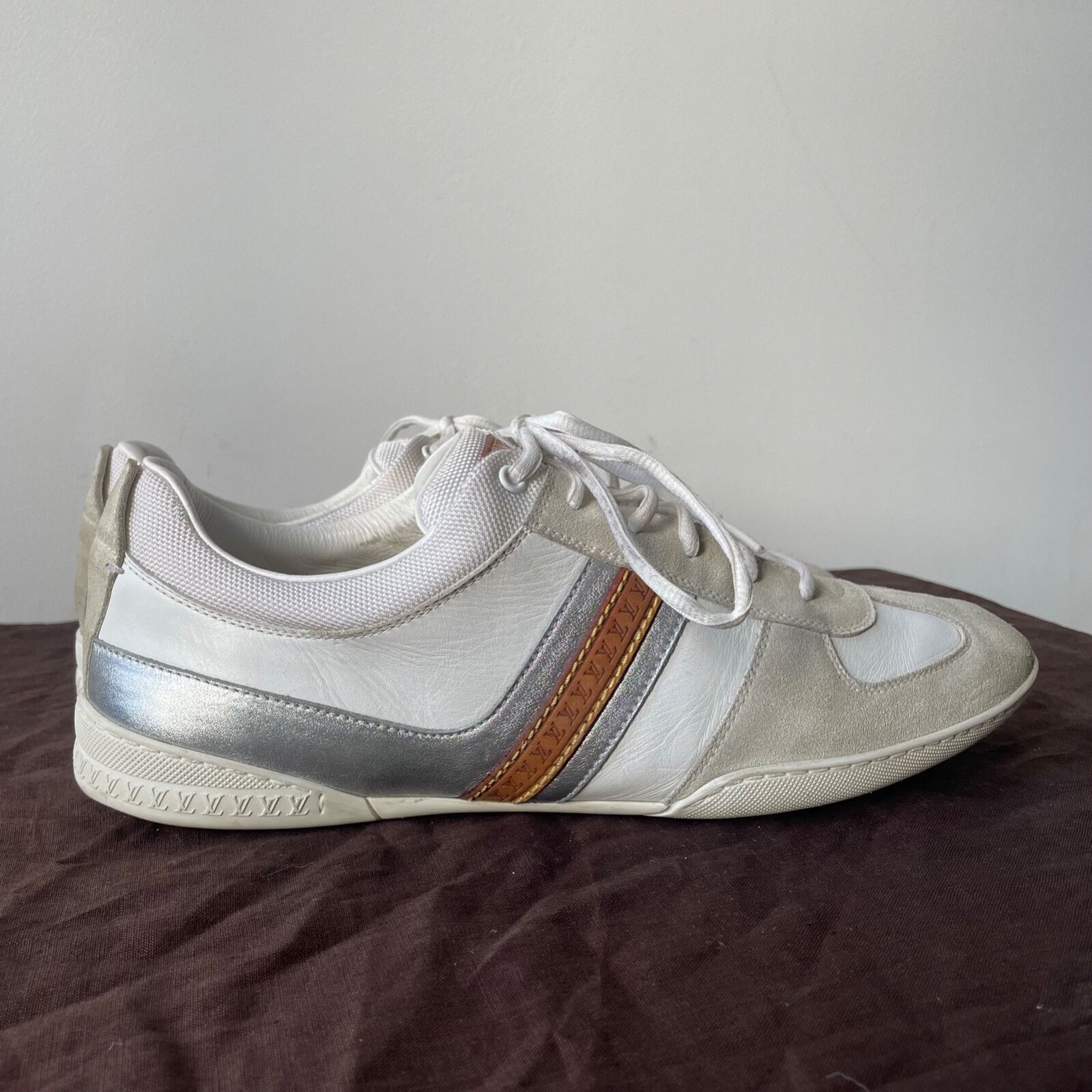 Louis Vuitton Louis Vuitton Leather Sneakers 8950AC Size US 9 / EU 42 - 4 Thumbnail
