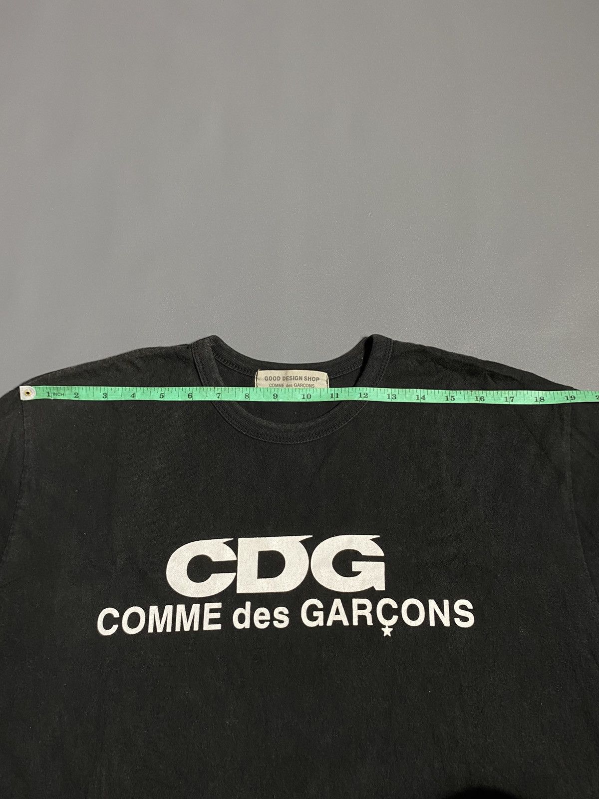 CDG by Comme des Garcons Comme Des Garcons CDG Logo Faded Tee Size US XL / EU 56 / 4 - 10 Thumbnail