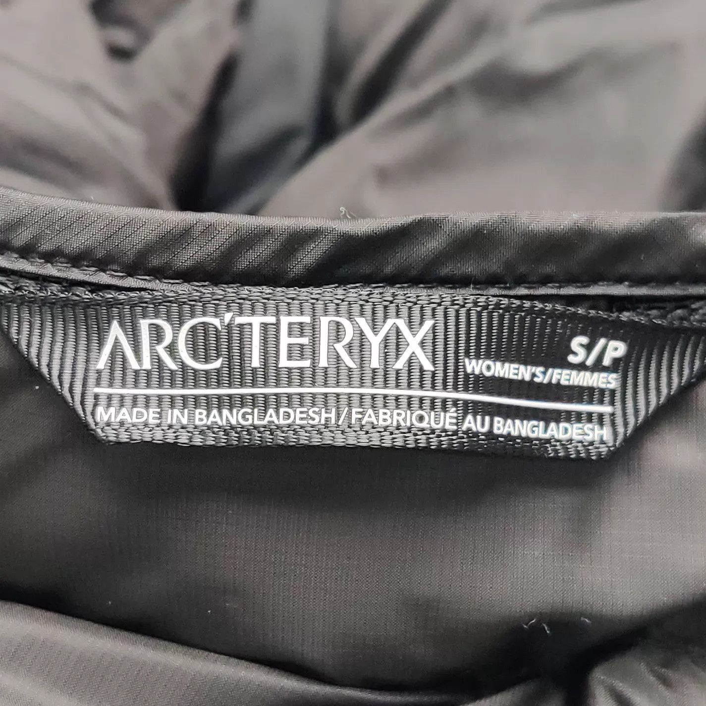 Arc'teryx Arcteryx Down Jacket Size S / US 4 / IT 40 - 2 Thumbnail