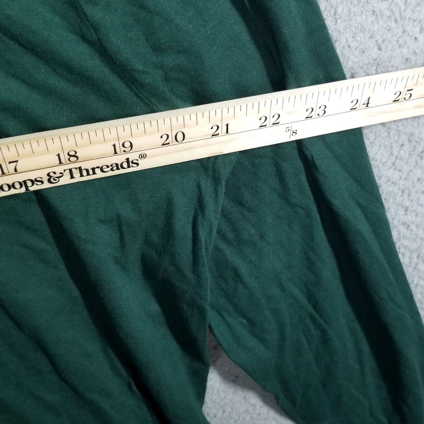Nike Nike Shirt Mens L Green Swoosh Logo The Nike Tee Long Sleeve Cotton Size US L / EU 52-54 / 3 - 7 Thumbnail