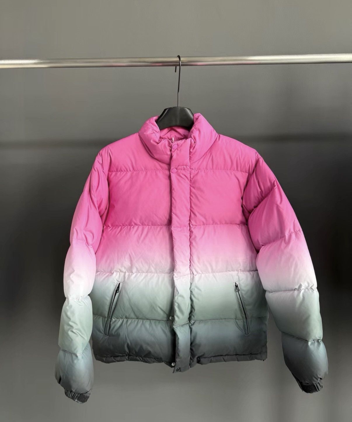 Supreme Supreme 18SS Gradient Puffy Jacket Size US M / EU 48-50 / 2 - 1 Thumbnail