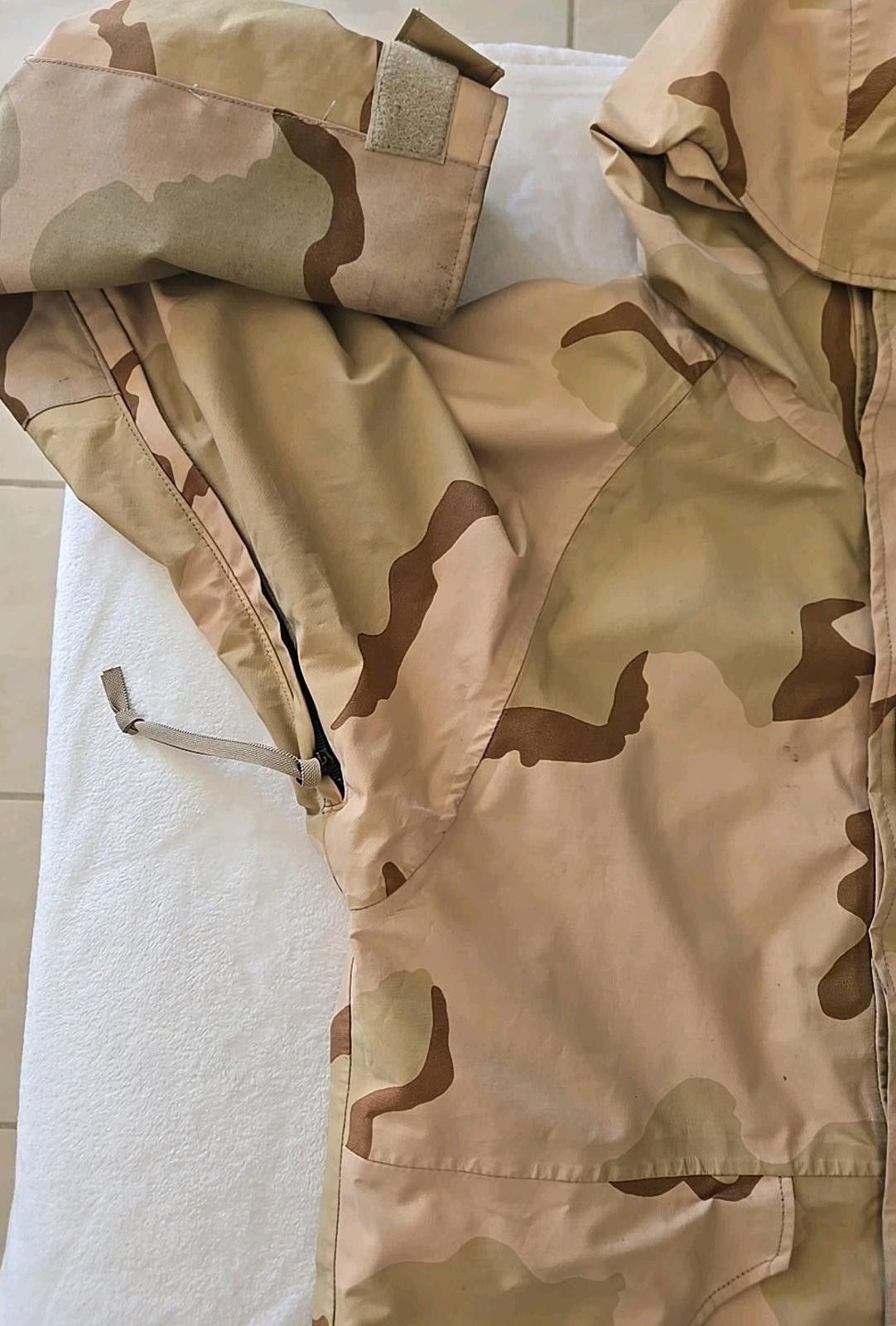 Goretex Desert Camouflage Goretex Jacket Pant Suit US Army ECWCS Size US M / EU 48-50 / 2 - 3 Thumbnail