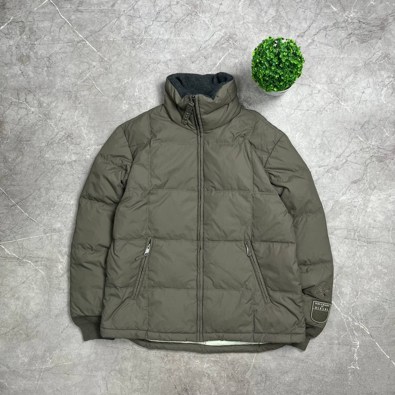Diesel Vintage Diesel Winter Puffer Jacket Mens Size L Size US L / EU 52-54 / 3 - 1 Thumbnail