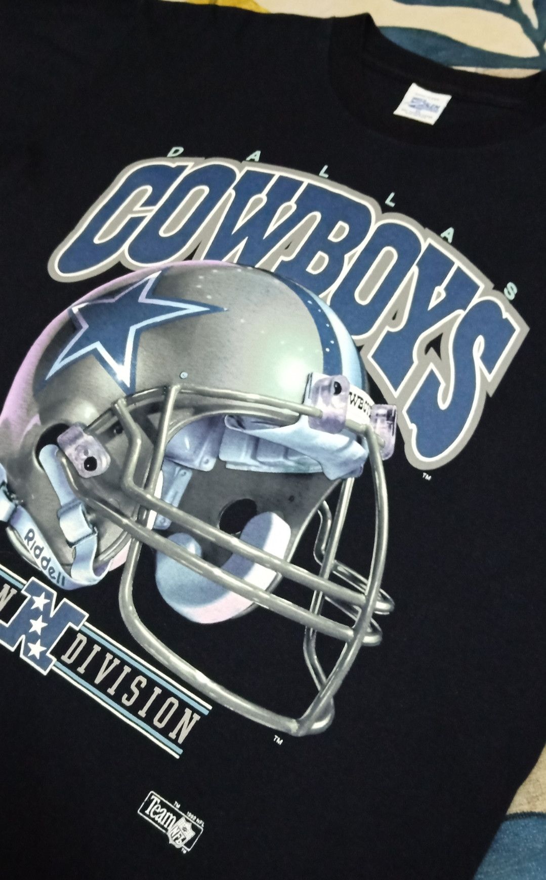 NFL × Salem Sportswear × Vintage Vintage 90s NFL Dallas Cowboys Riddell Helmet T-shirt Size US XL / EU 56 / 4 - 6 Thumbnail