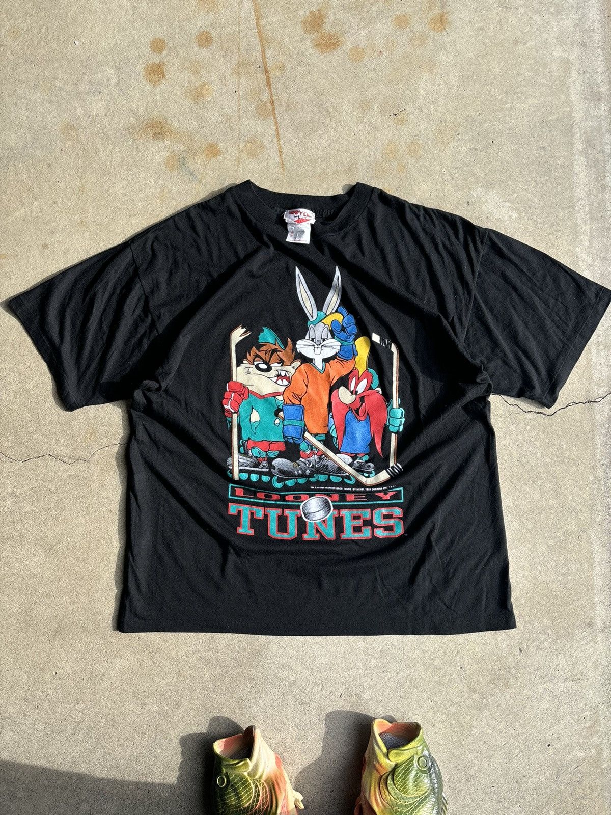 Vintage Crazy Looney Tunes Boxy Hockey Faded Black Novel Tee Shirt Size US XL / EU 56 / 4 - 1 Thumbnail