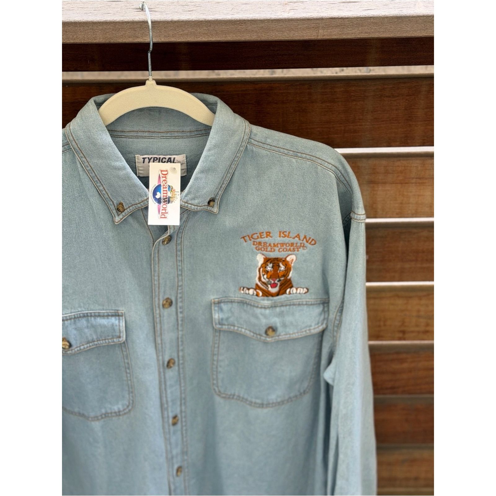 Other VTG 90s Dreamworld Tiger Island Denim Shirt L Size US L / EU 52-54 / 3 - 3 Thumbnail