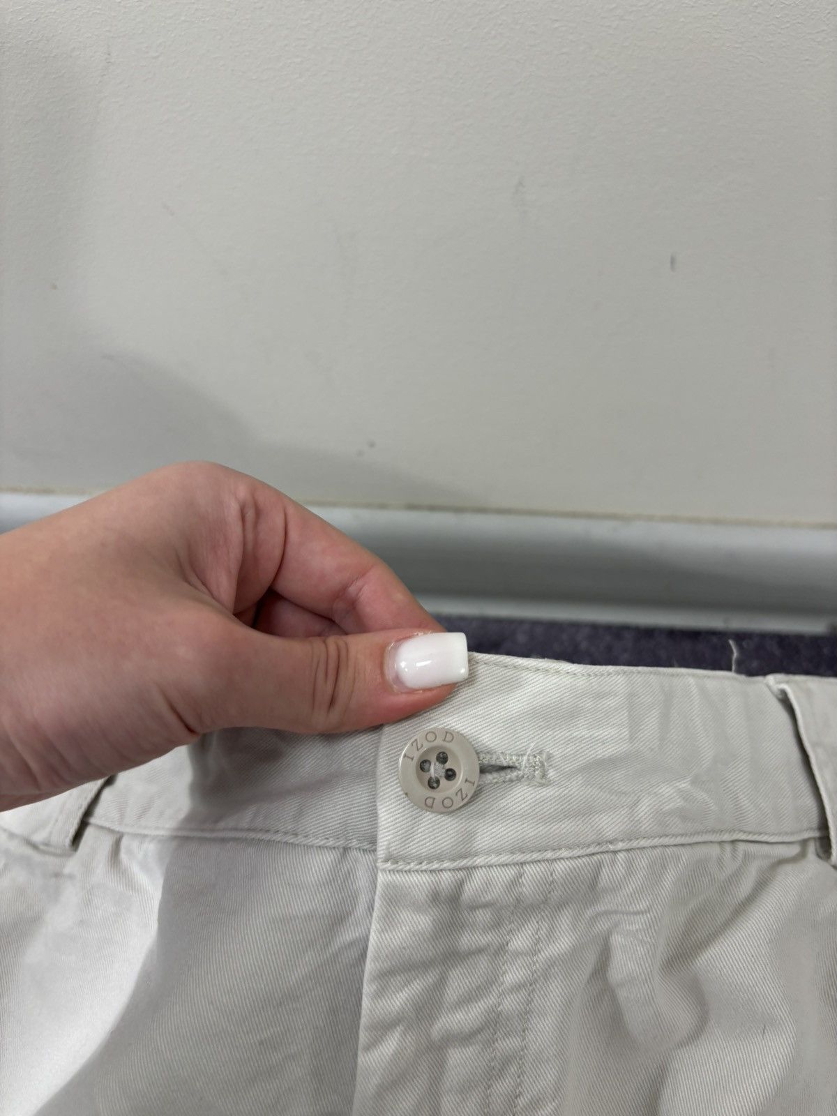 Izod Vintage Izod 2000s Wide Leg Skate Hype Baggy Cargo Shorts Size US 38 / EU 54 - 10 Thumbnail