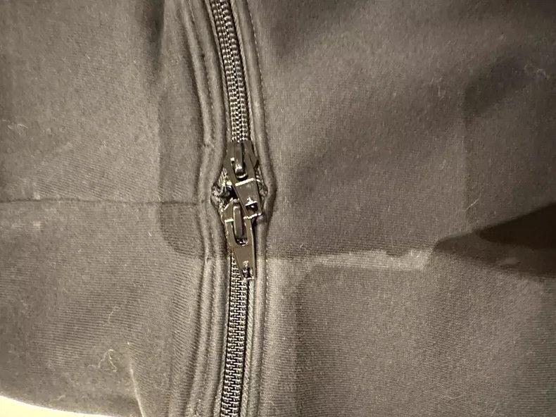 Alexander Wang Alexanderwang Zipper Shoulder Design Hoodie- Size XS / US 0-2 / IT 36-38 - 2 Thumbnail
