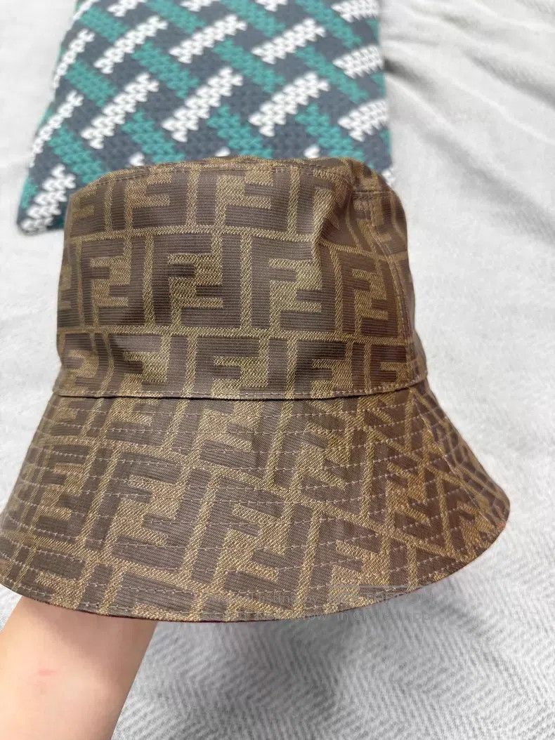 Fendi Fendi size 59cm Classic Monogrammed Fisherman's Hat, Versat Size ONE SIZE - 1 Thumbnail