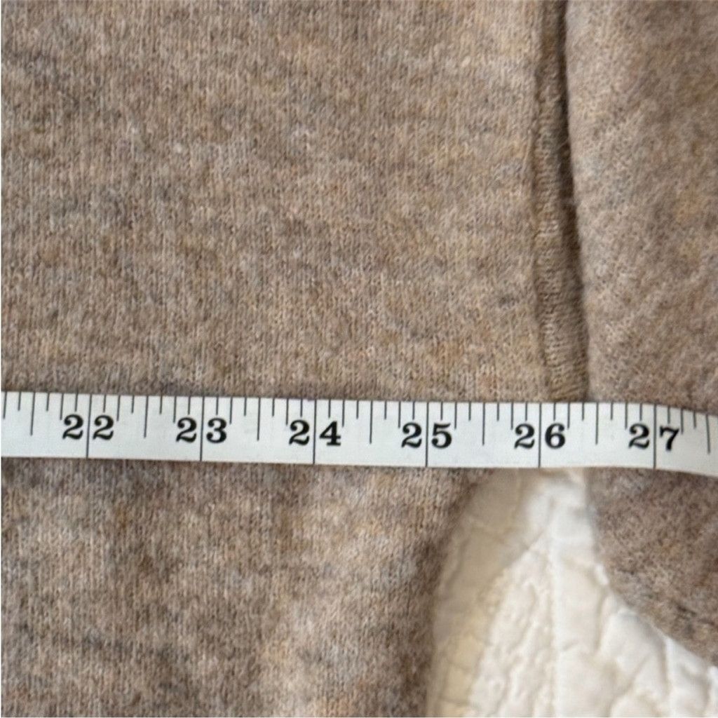 Debut Dreamers by Debut Beige Fuzzy V-Neck Sweater Medium Size M / US 6-8 / IT 42-44 - 11 Thumbnail
