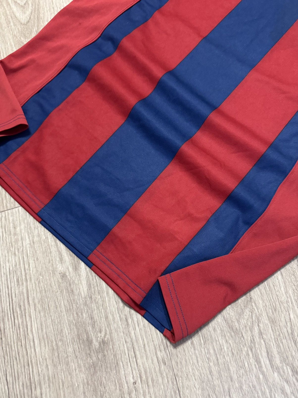Nike 🔷Vintage Nike FC Barcelona 2002/03 Larsson Soccer jersey🔷 Size US M / EU 48-50 / 2 - 2 Thumbnail