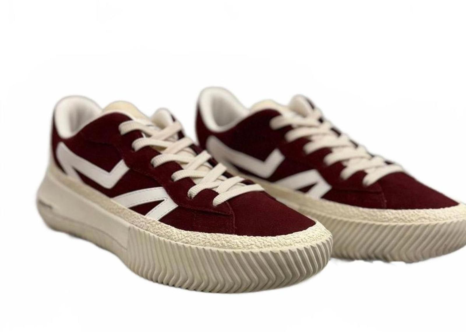 Brandblack Brandblack Downtown II Maroon and Cream Low-Top Sneakers Size US 8.5 / EU 41-42 - 1 Thumbnail