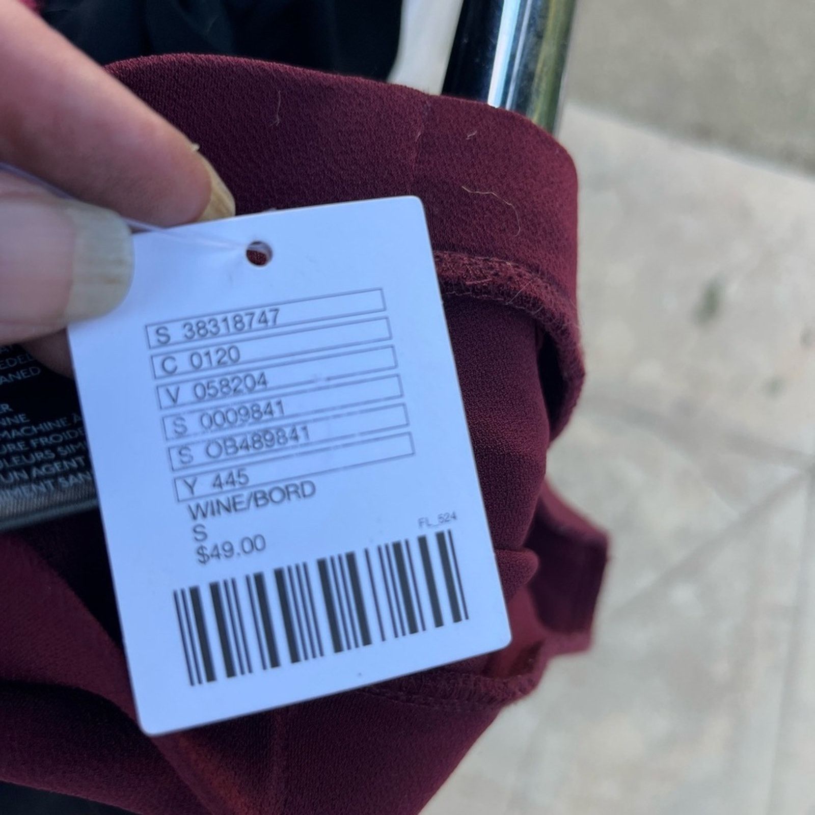 Urban Outfitters Urban Outfitters Kimchi Blue Asymmetrical Burgundy Skirt Size 26" / US 2 / IT 38 - 10 Thumbnail