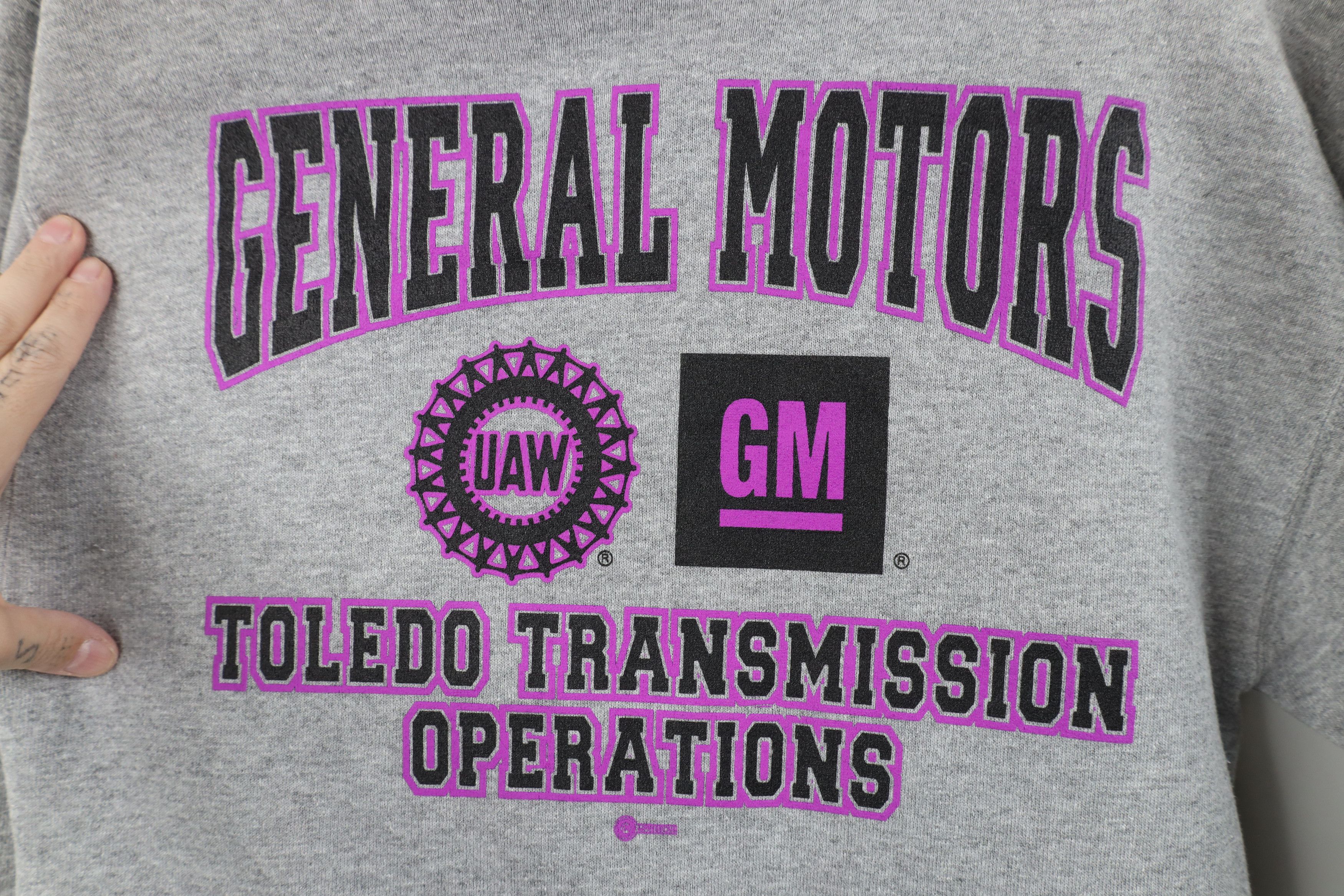 Vintage Vintage 90s General Motors Toledo Transmission Hoodie USA Size US S / EU 44-46 / 1 - 7 Thumbnail
