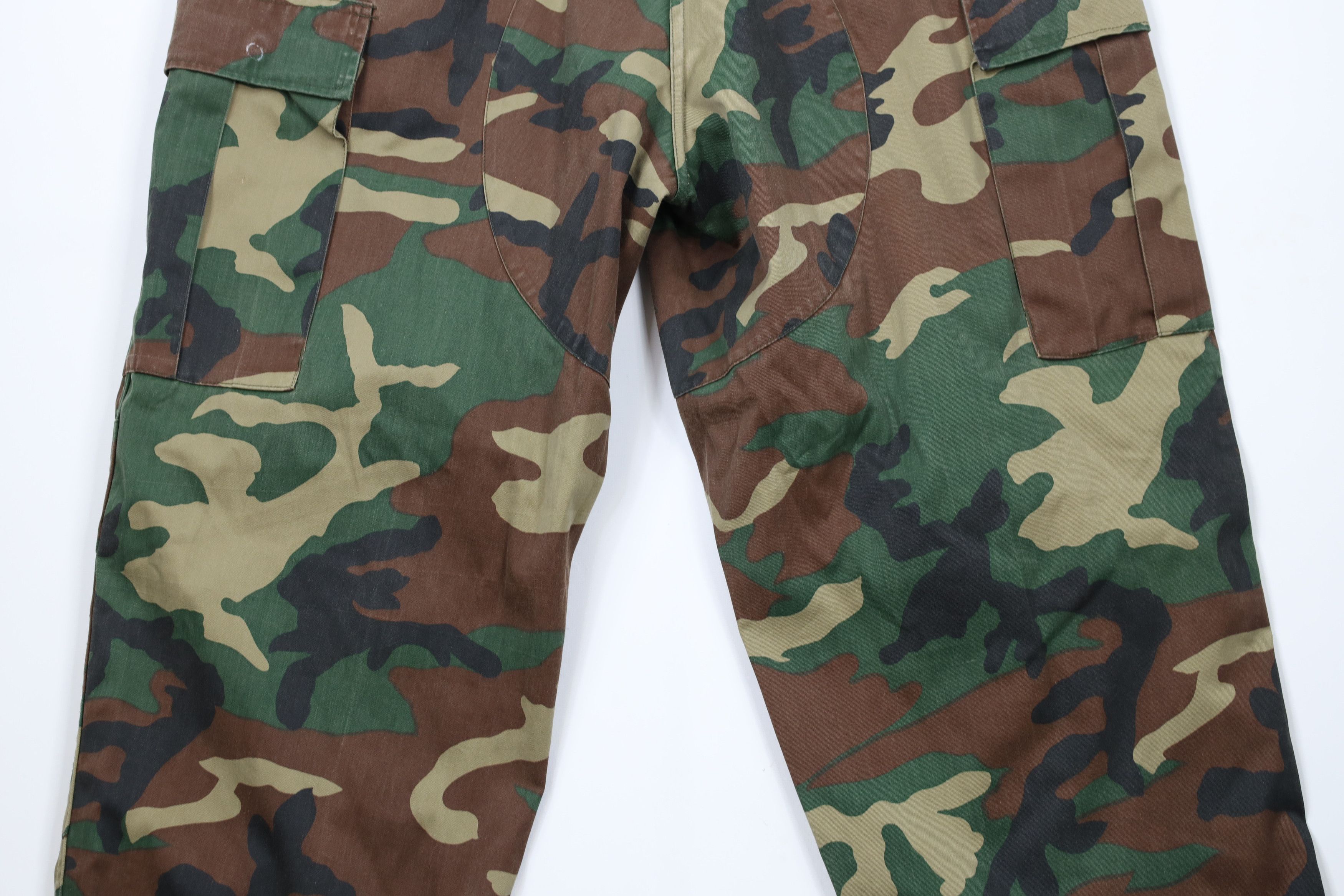 Vintage Vintage 90s Streetwear Wide Leg Woodland Camouflage Pants Size US 38 / EU 54 - 11 Thumbnail
